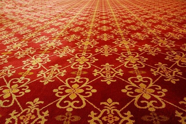 dywan wełniany czerwony jasny